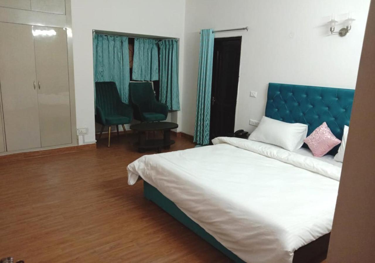 Jay Ally - Boutique Hotel New Delhi Exterior photo